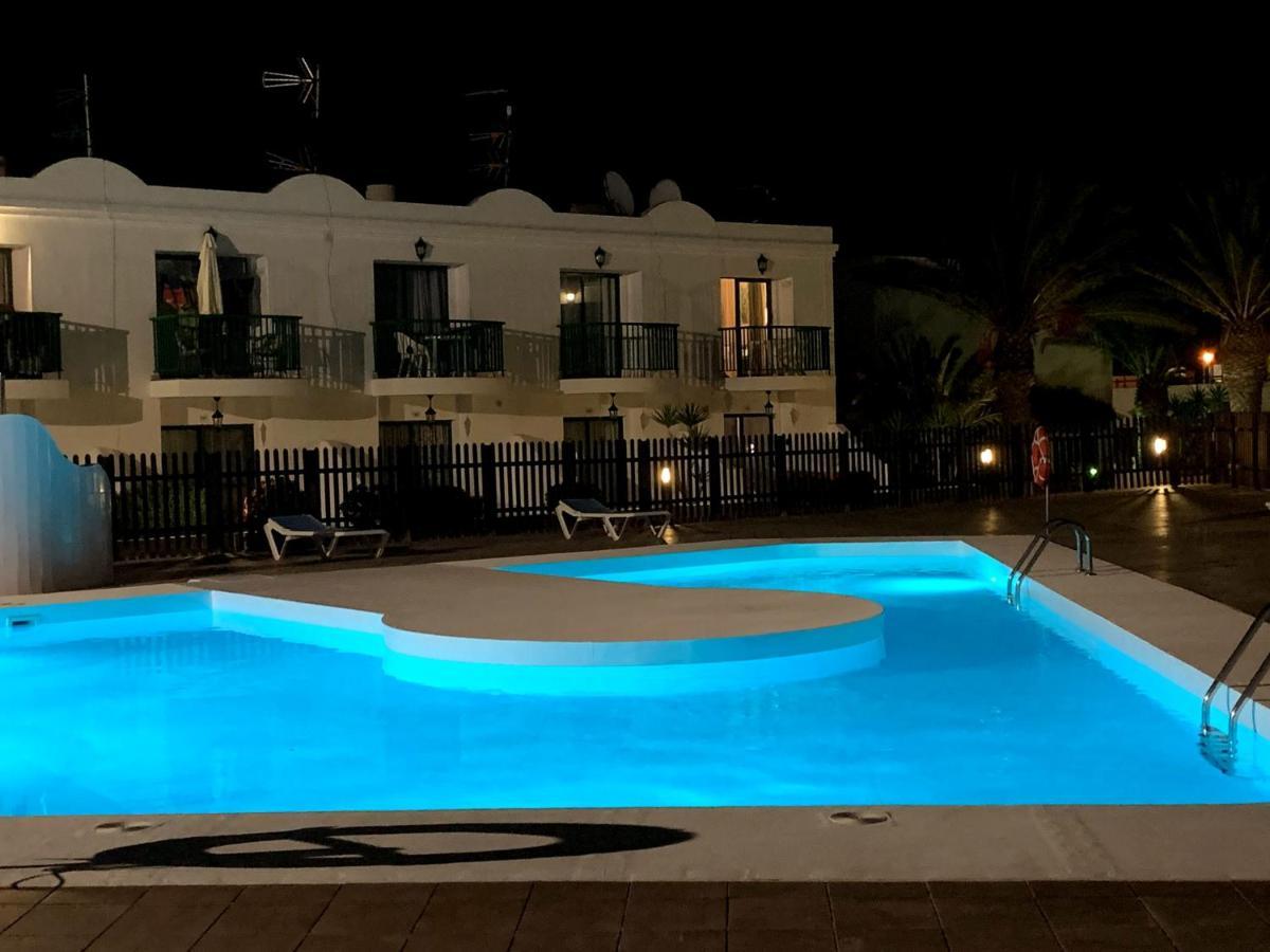 Buganvilla كوراليهو المظهر الخارجي الصورة